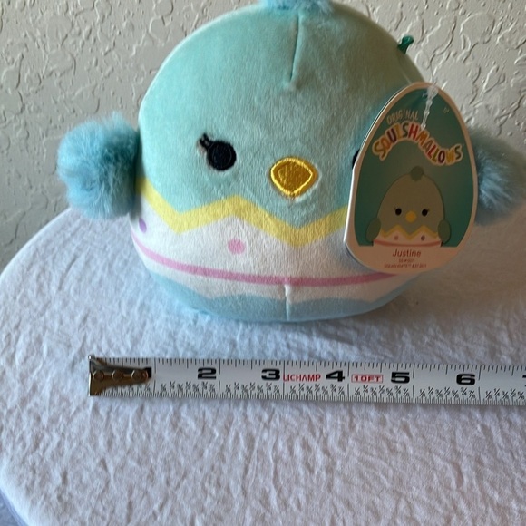 Squishmallows: 2022 “Justine” Chick in Blur Egg- 5” - Picture 13 of 16
